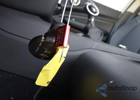 2016 Mini Clubman Cooper from USA, damaged, VIN WMWLN5C56G2B28017